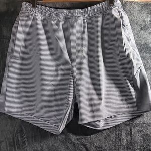 Birddogs Mens XL Shorts Lined White Blue Stripes Drawstring Athletic Stretch